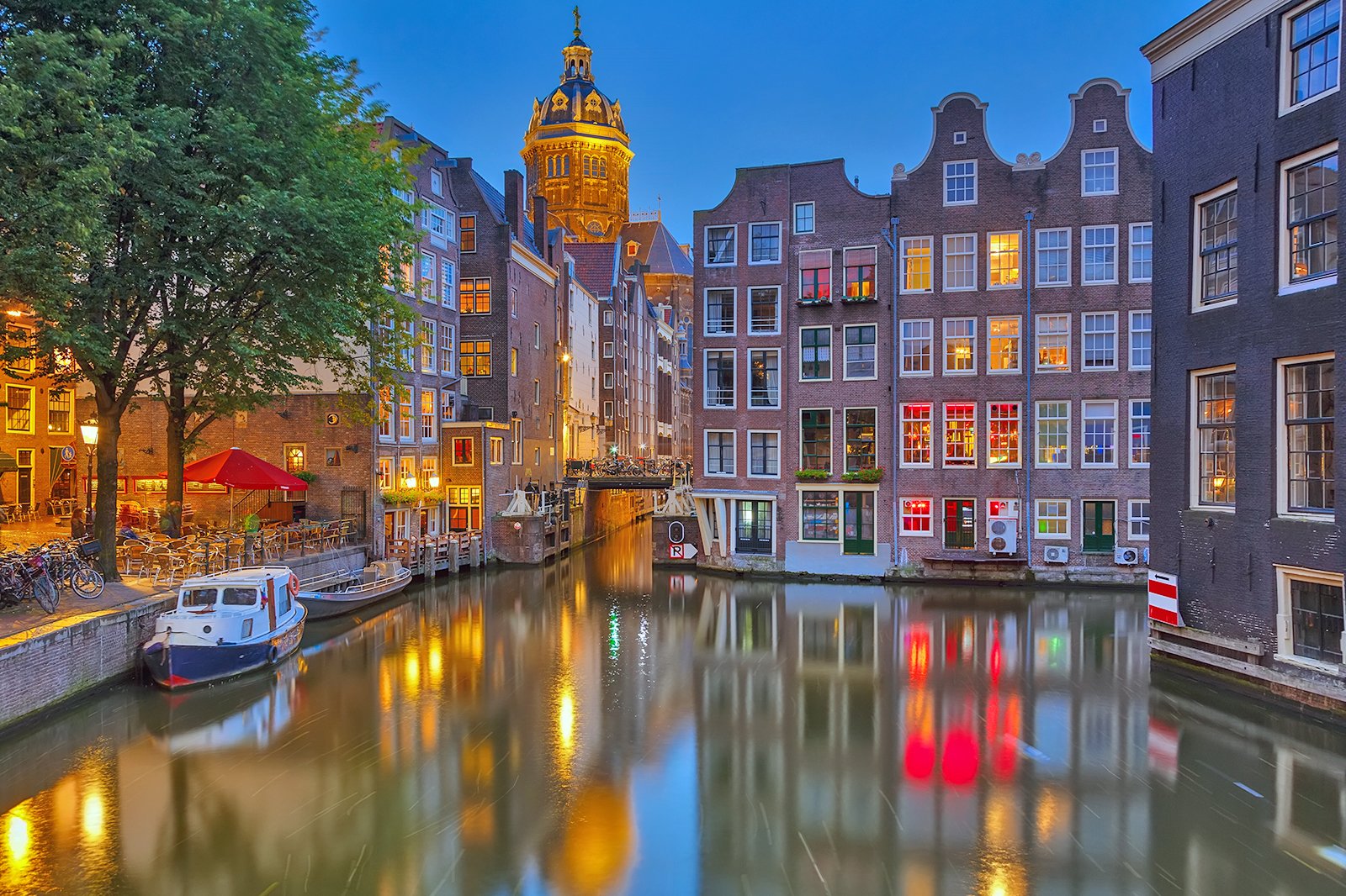 مدينة امستردام عاصمة هولندا